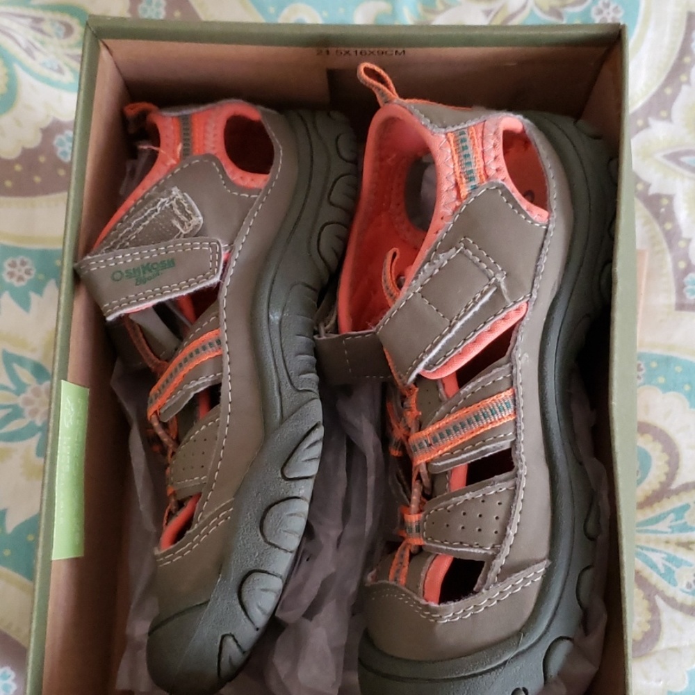 Boys sandals